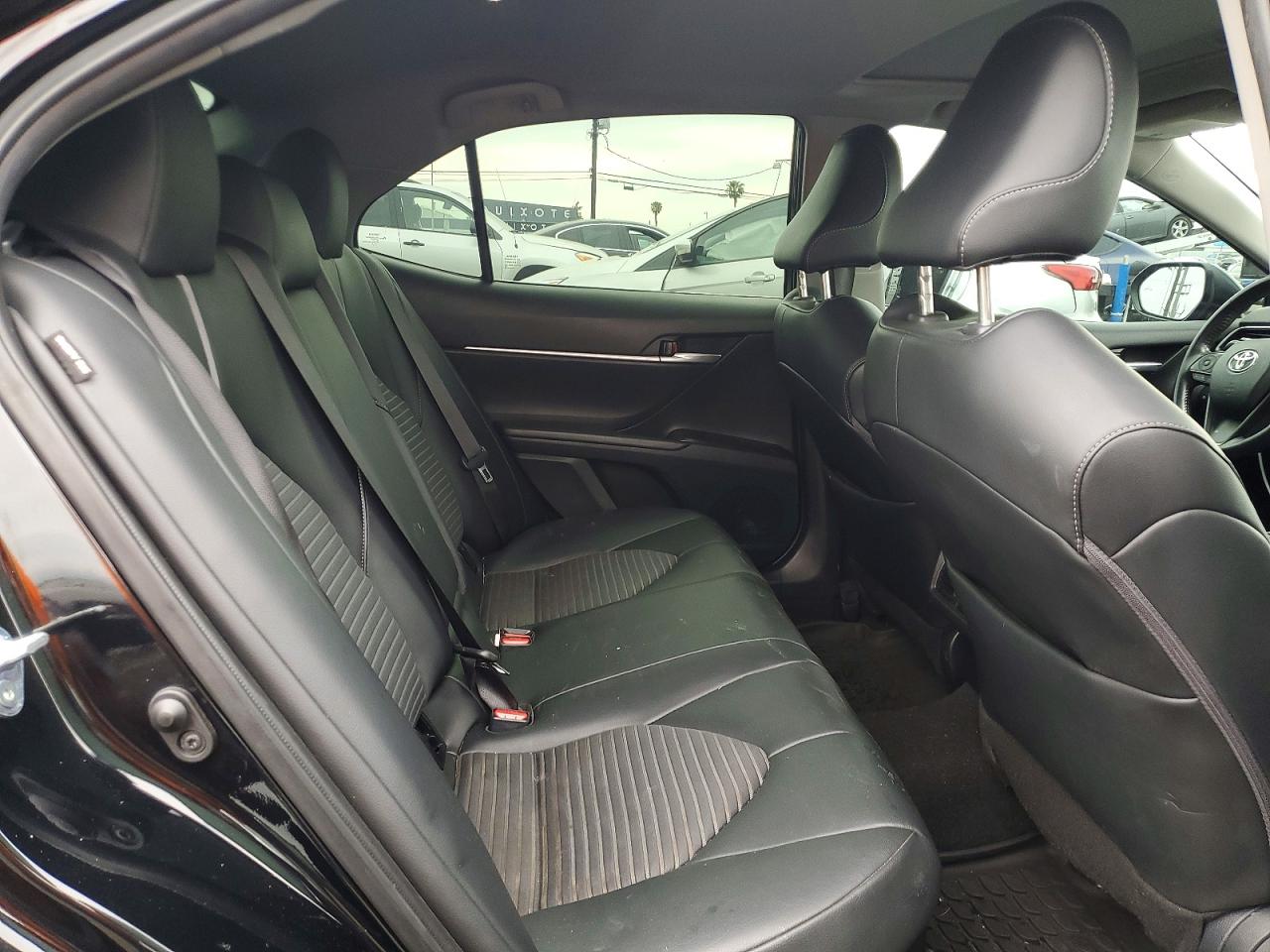 Toyota Camry Se