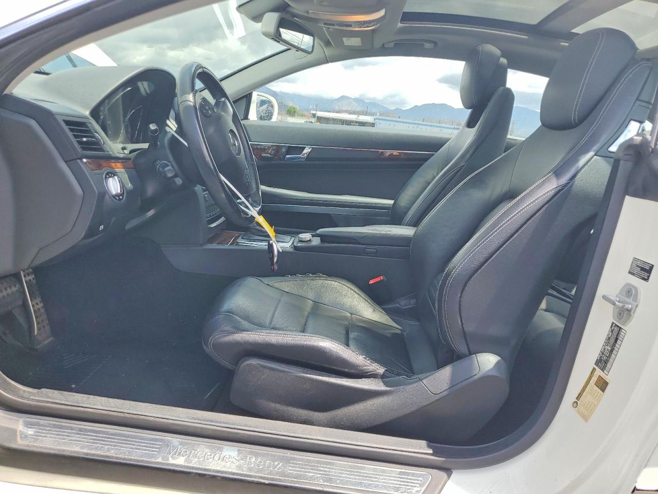 Mercedes-Benz E-Class 350