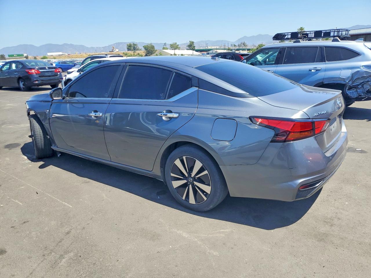 Nissan Altima Sv