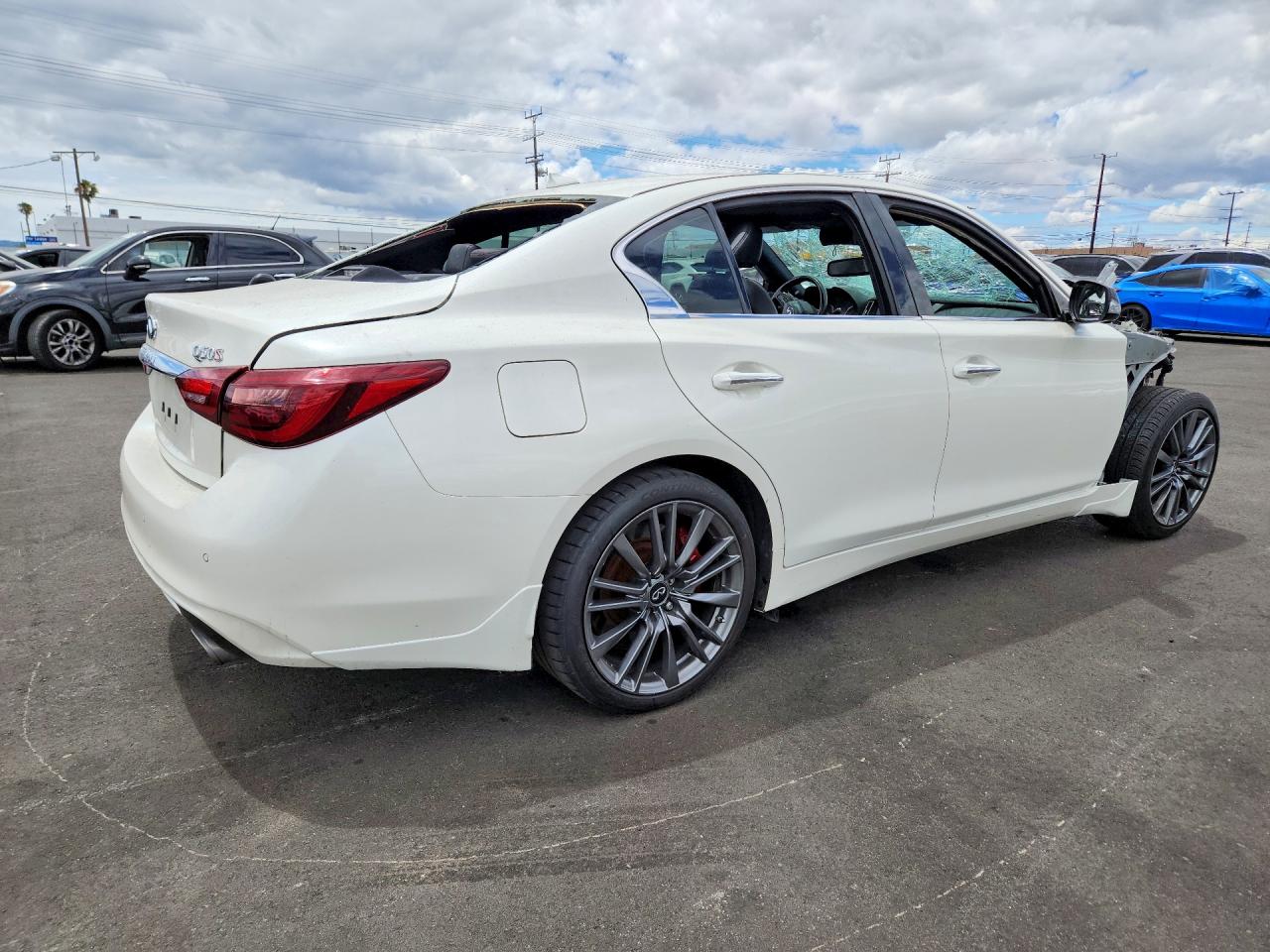 INFINITI Q50 Red Sport 400
