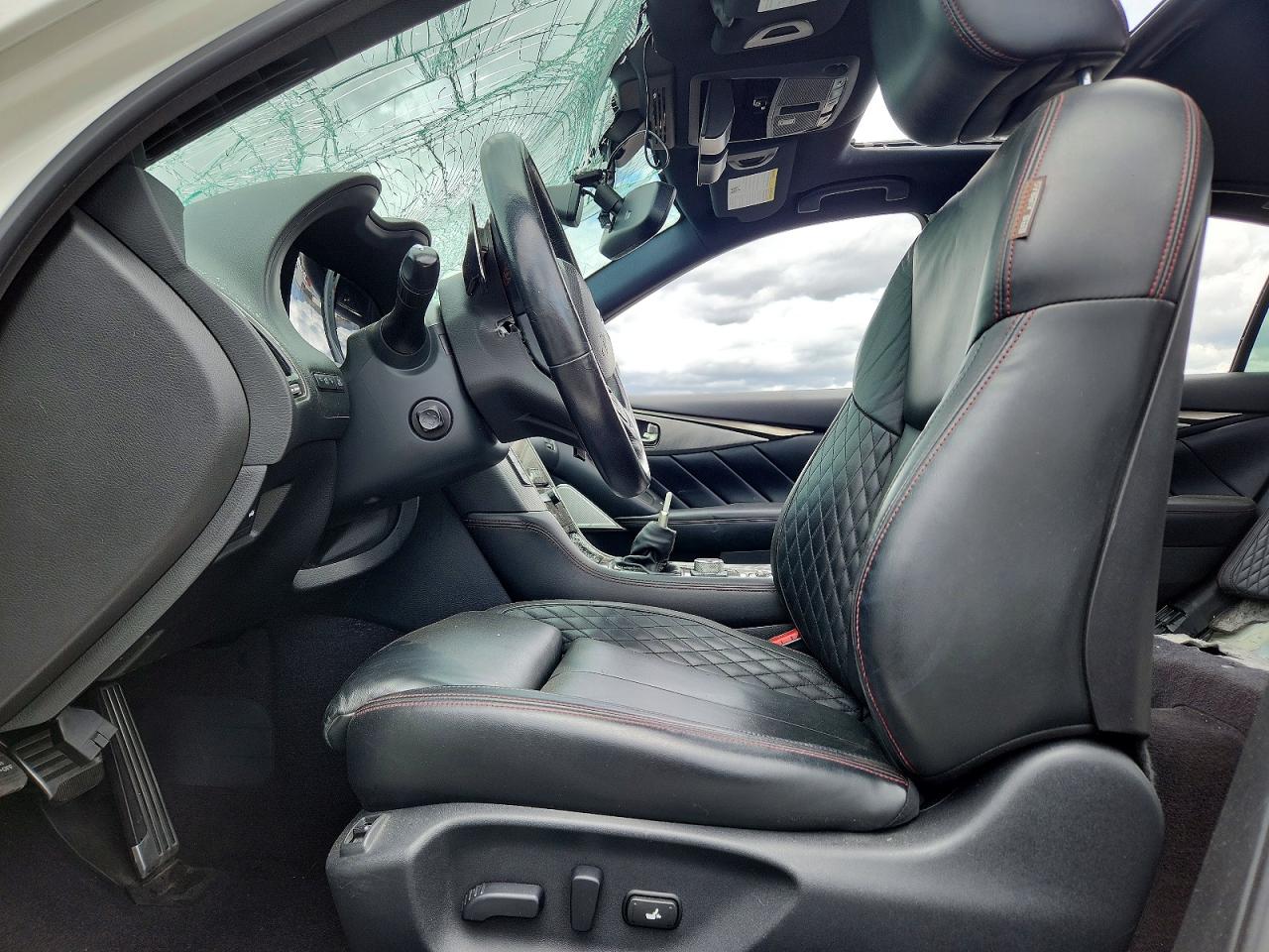 INFINITI Q50 Red Sport 400