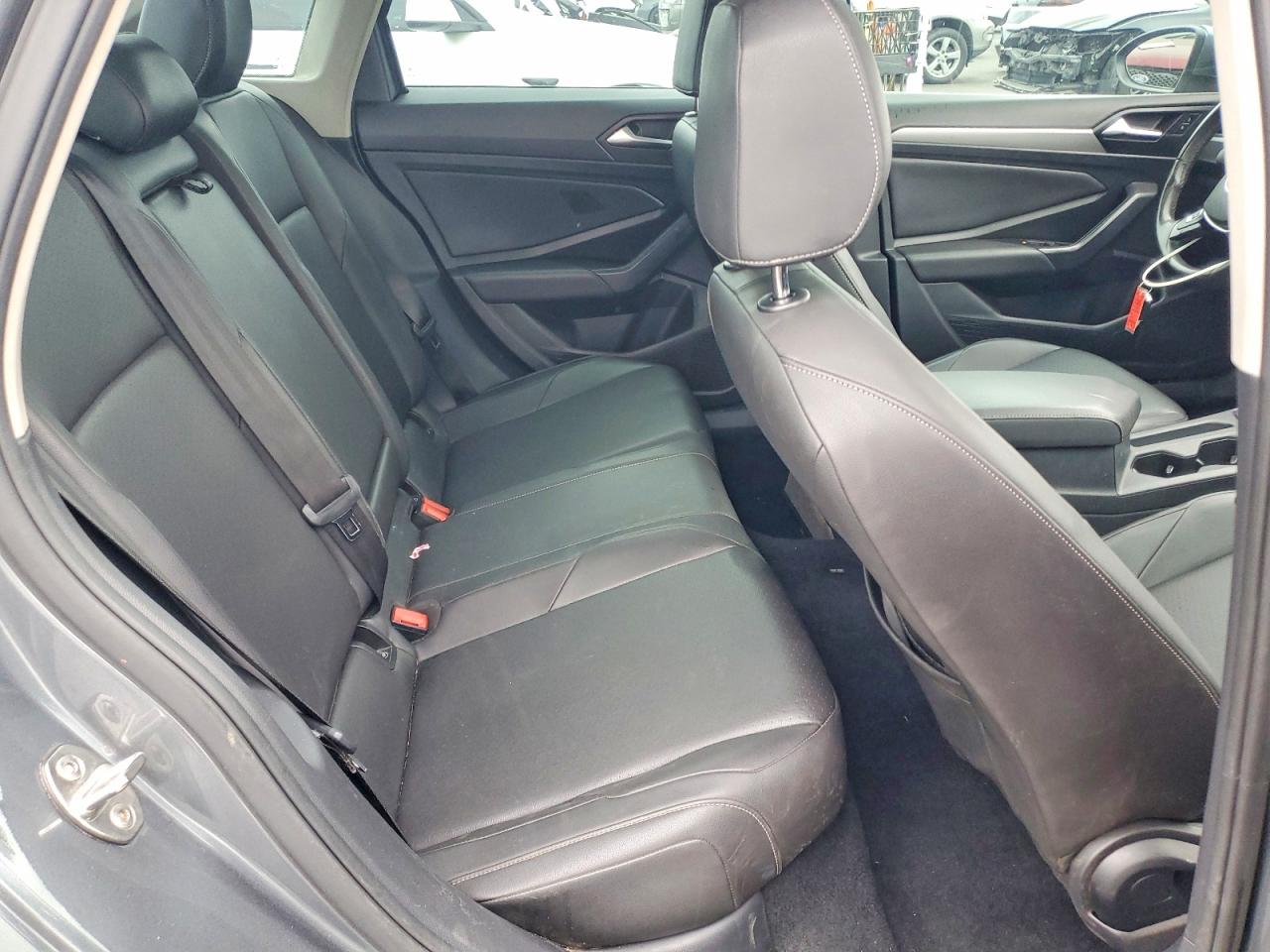 Volkswagen Jetta S