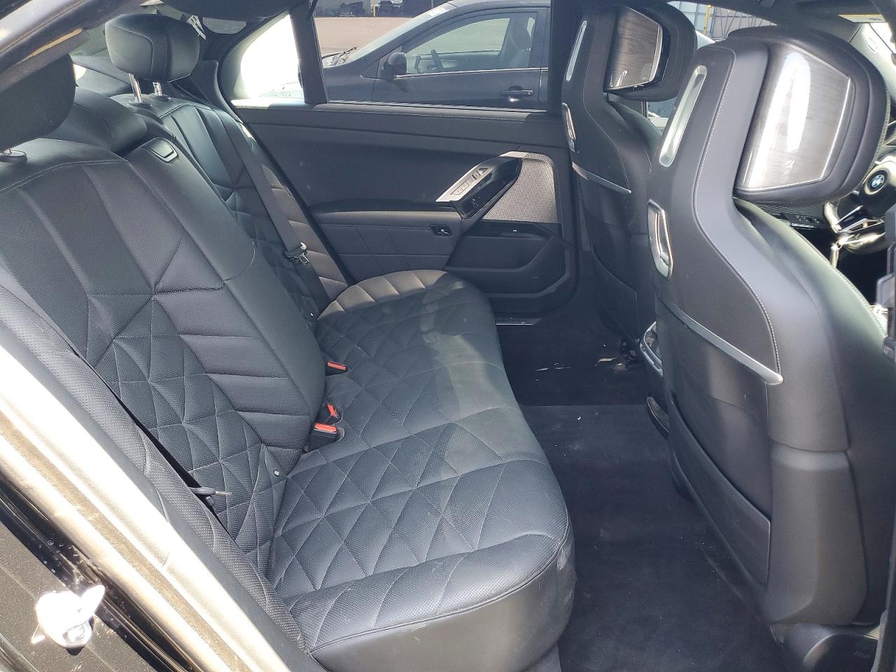 BMW 7 Series I