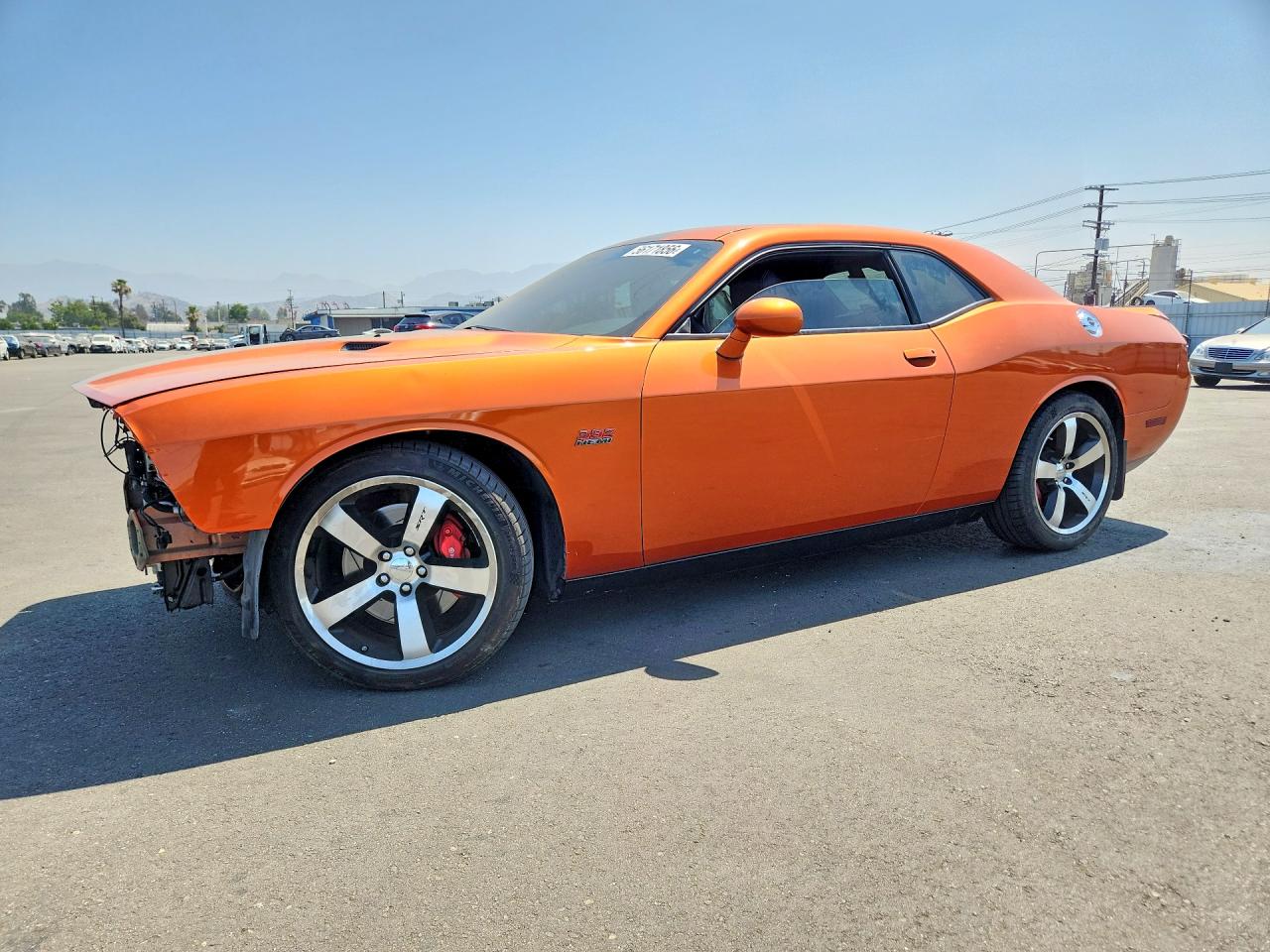Salvage Dodge Challenger Image