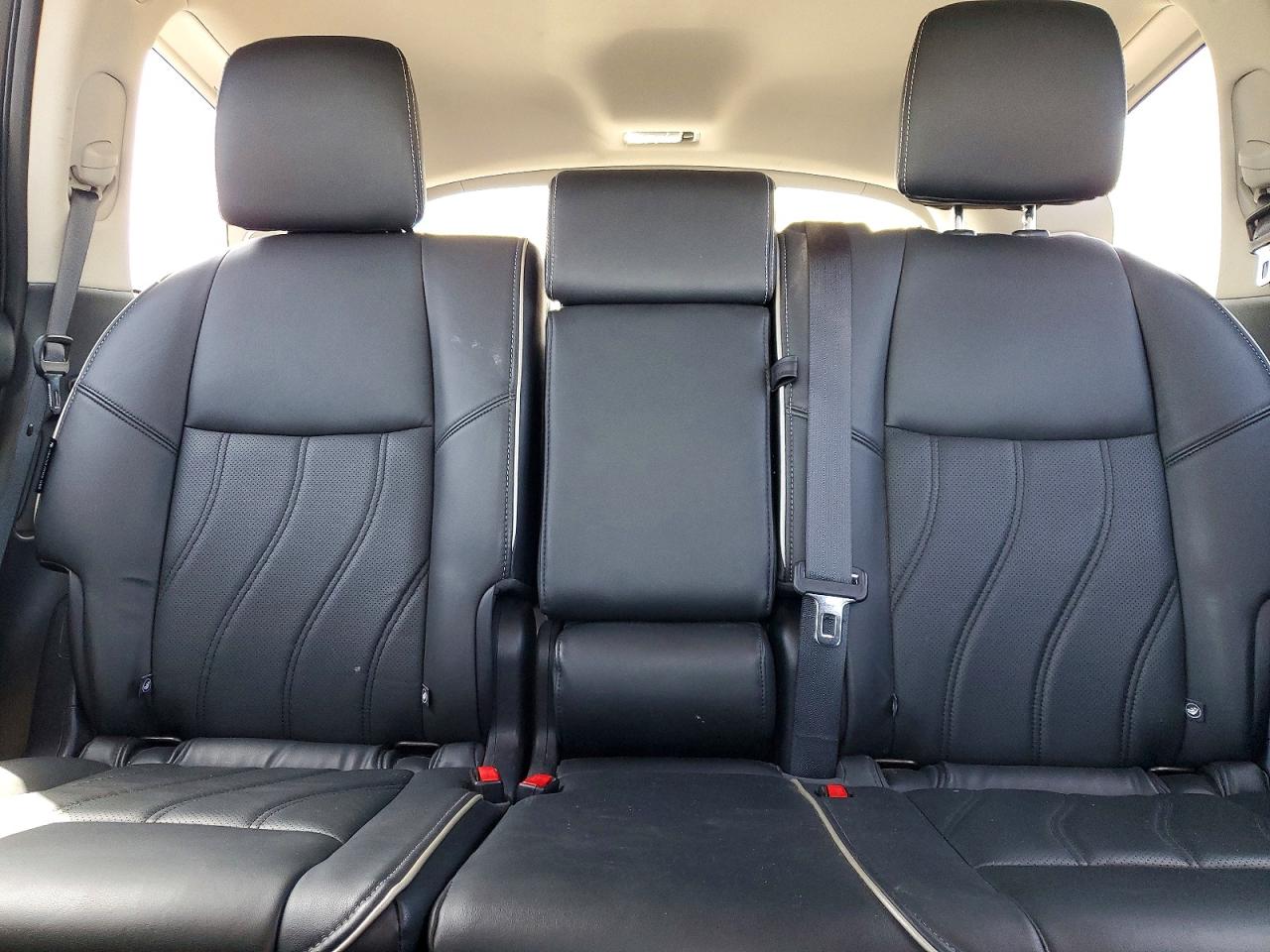 INFINITI Qx Luxe