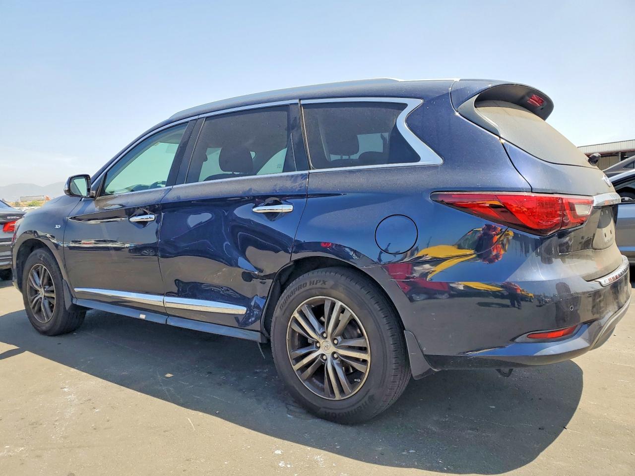 INFINITI Qx Luxe