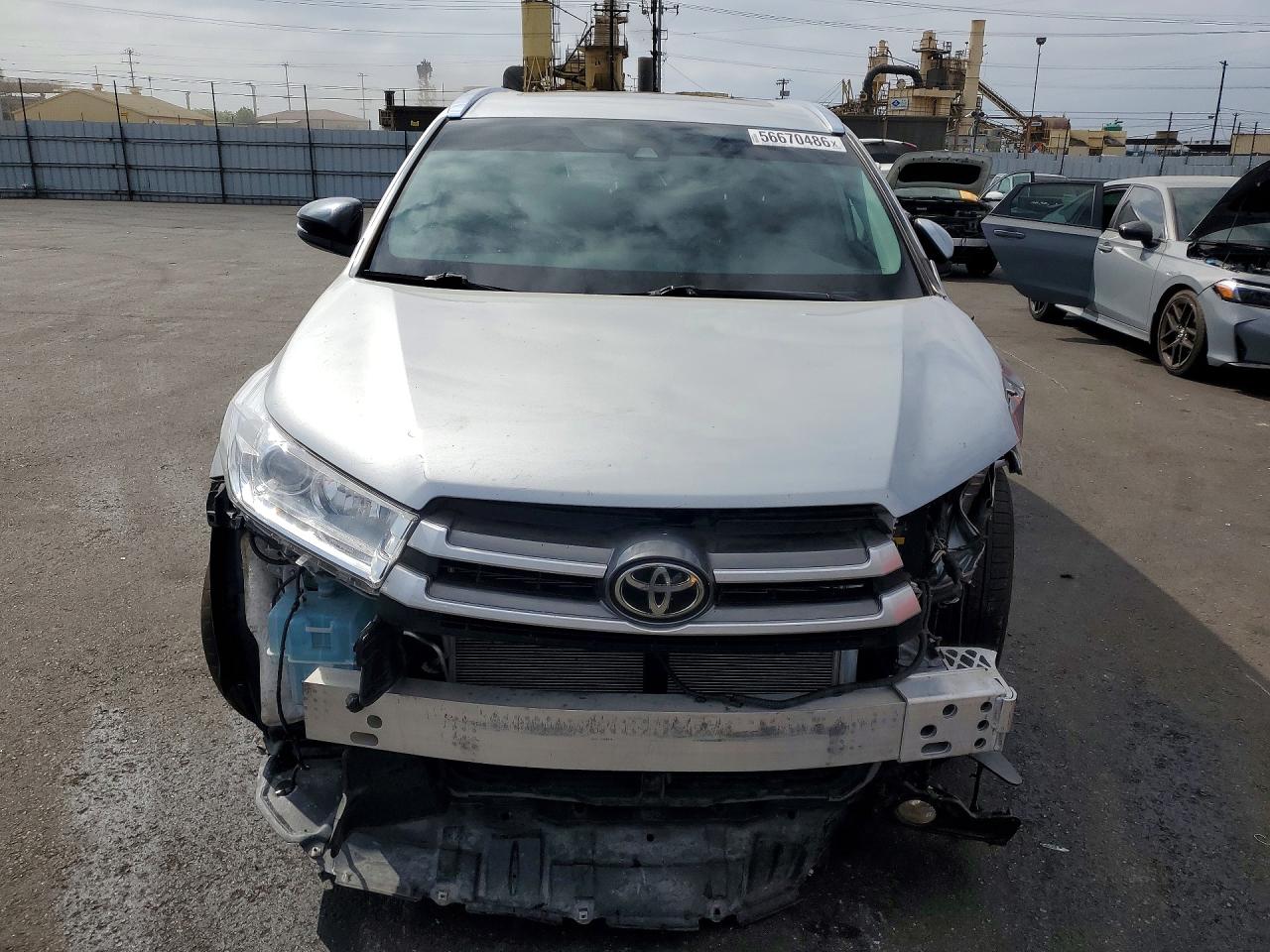 Toyota Highlander Xle