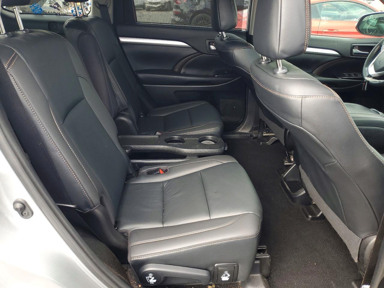 Toyota Highlander Xle