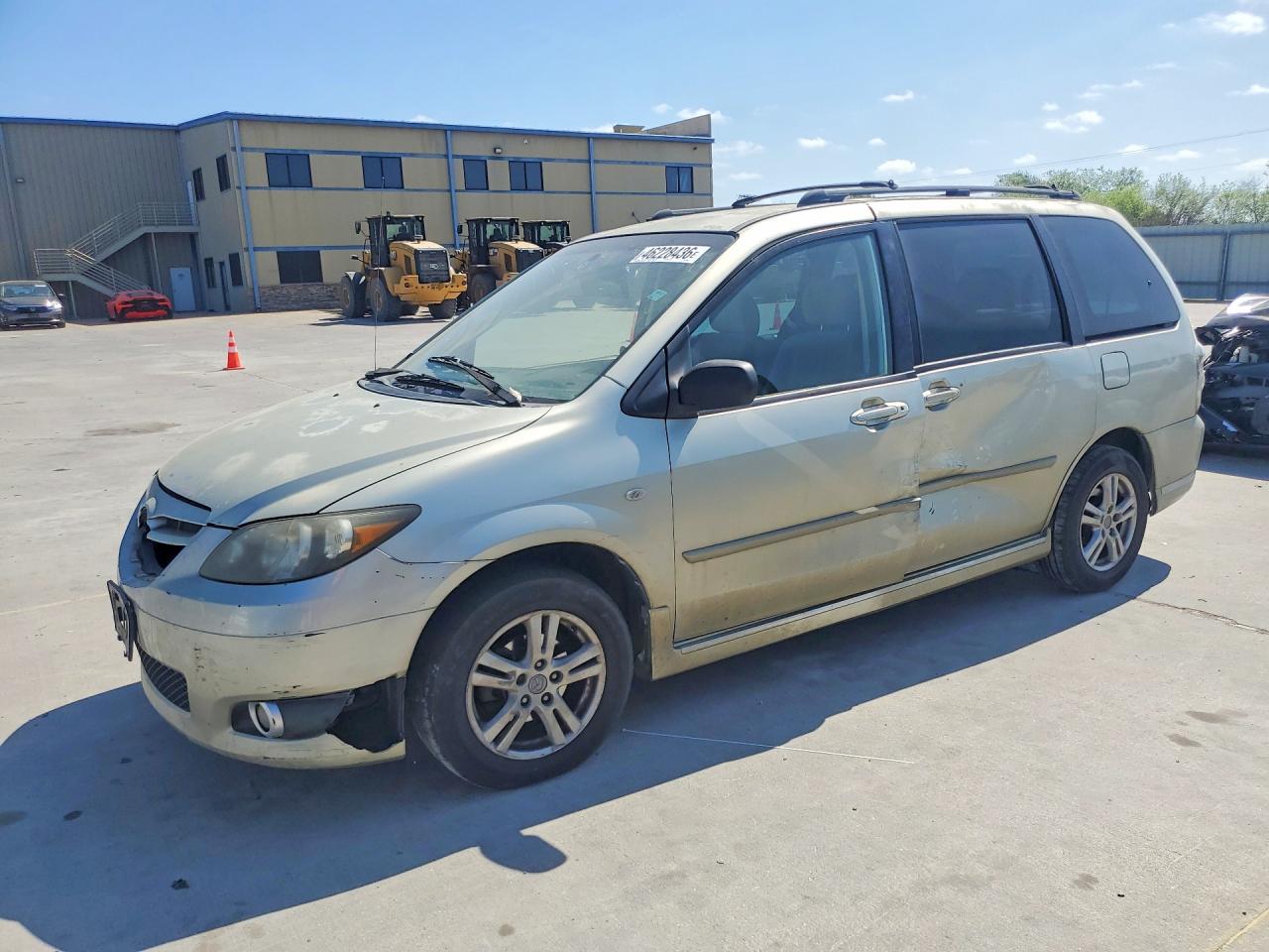 Salvage Mazda MPV Image