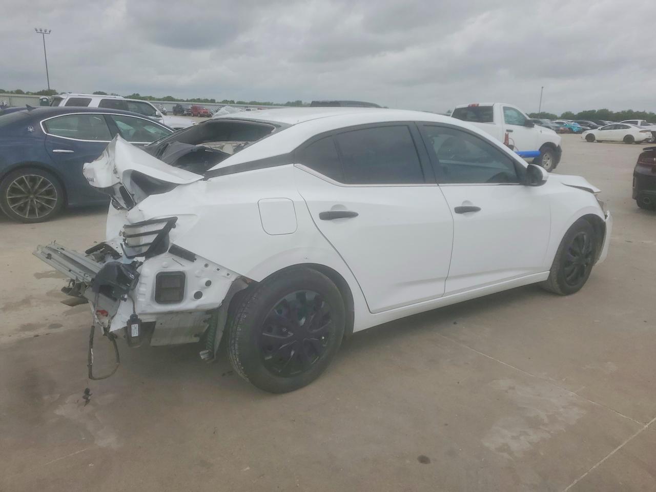 Nissan Sentra S