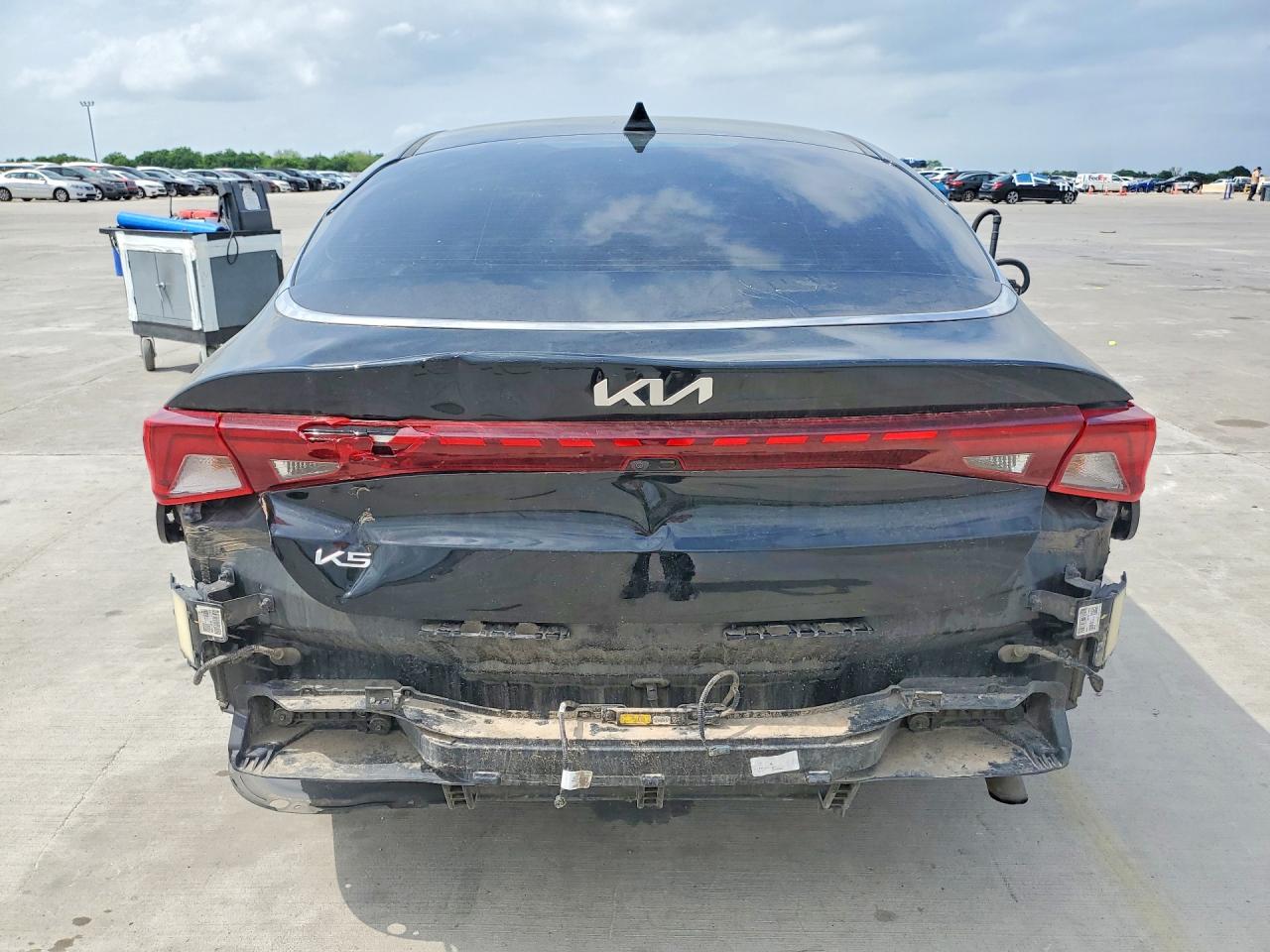 Kia K5 Lxs