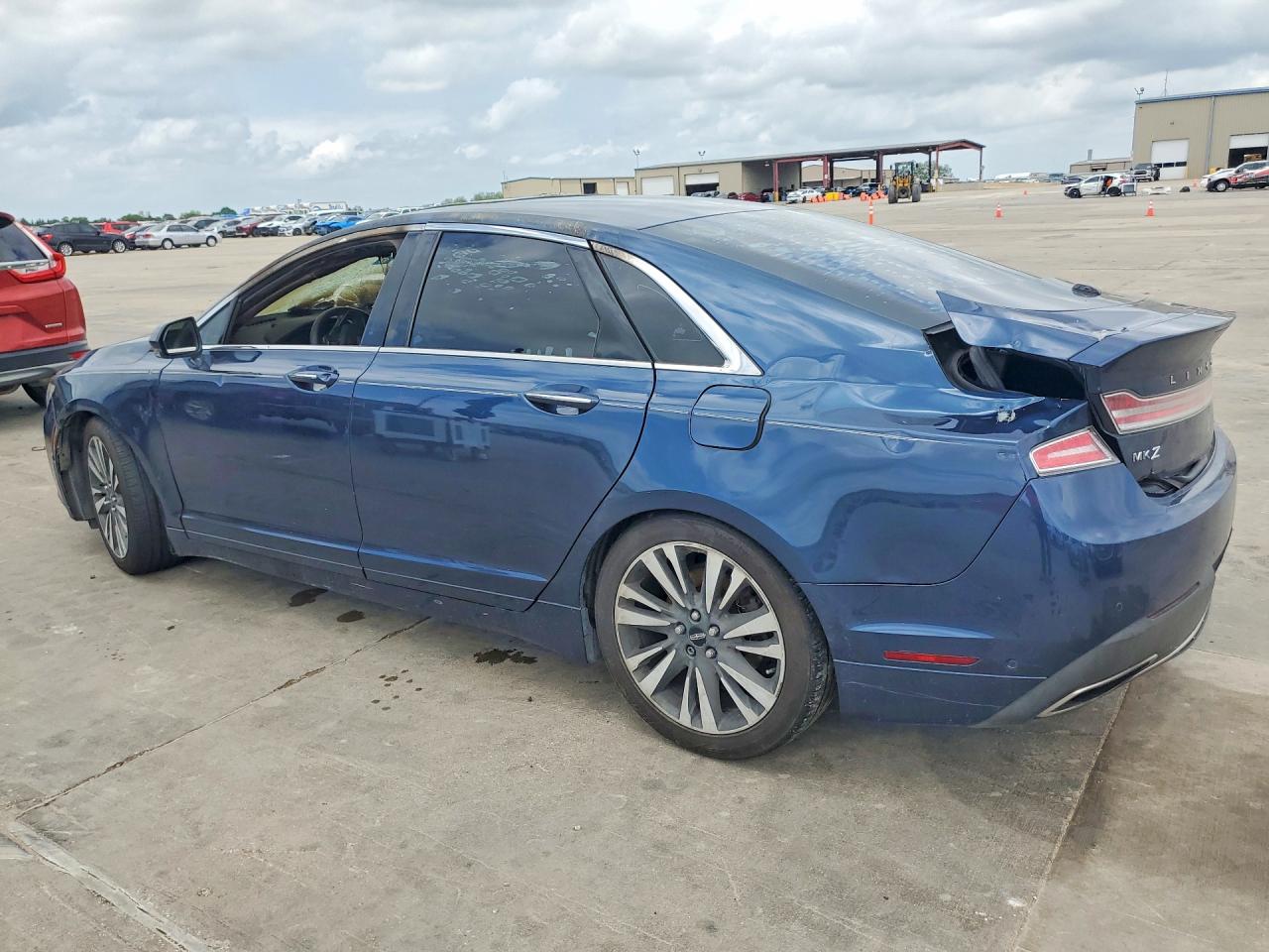 Lincoln MKZ Reserve