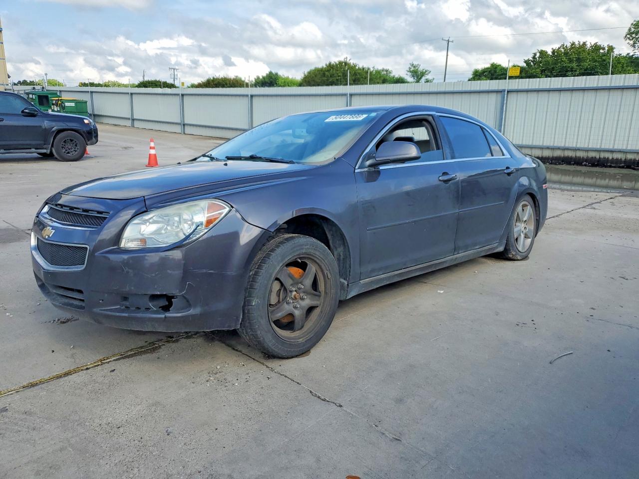 Salvage Chevrolet Malibu Image