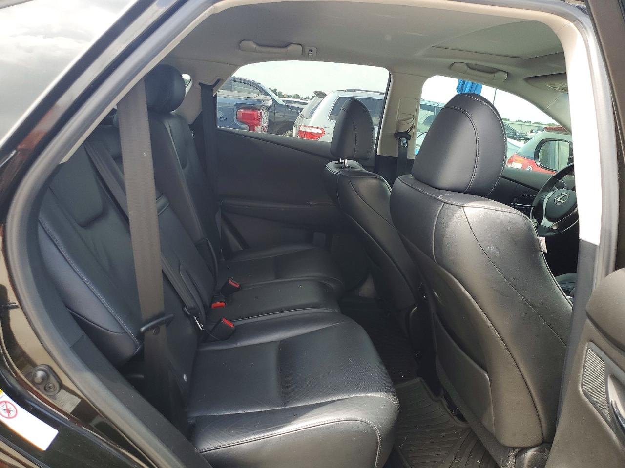 Lexus RX Base