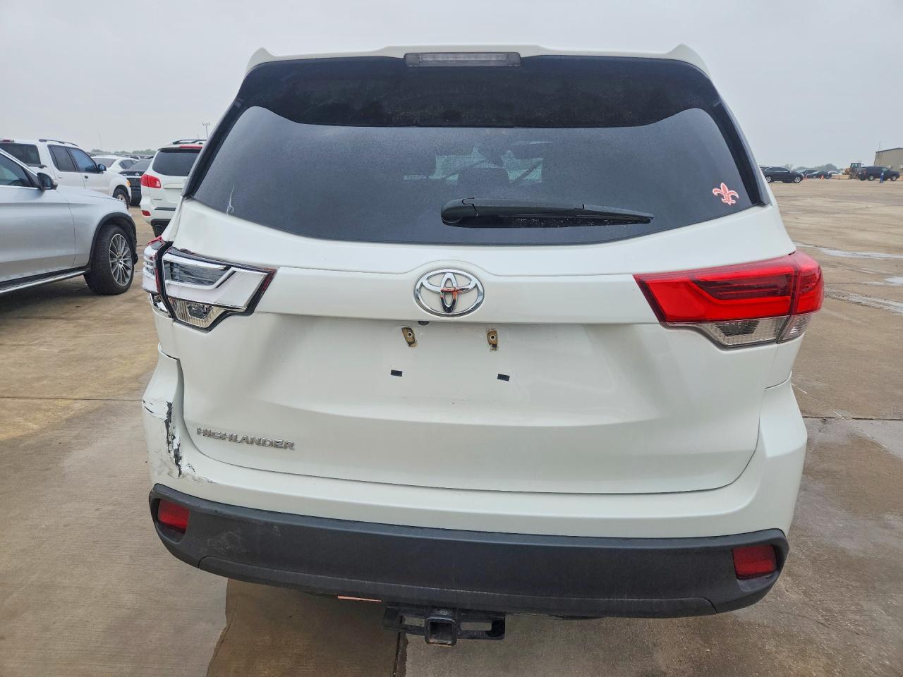 Toyota Highlander Le