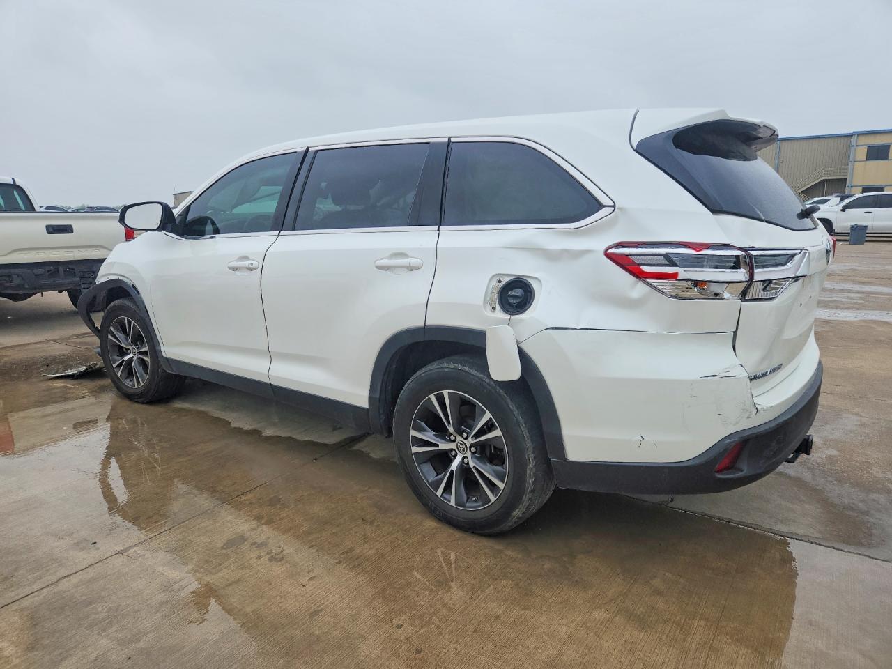 Toyota Highlander Le
