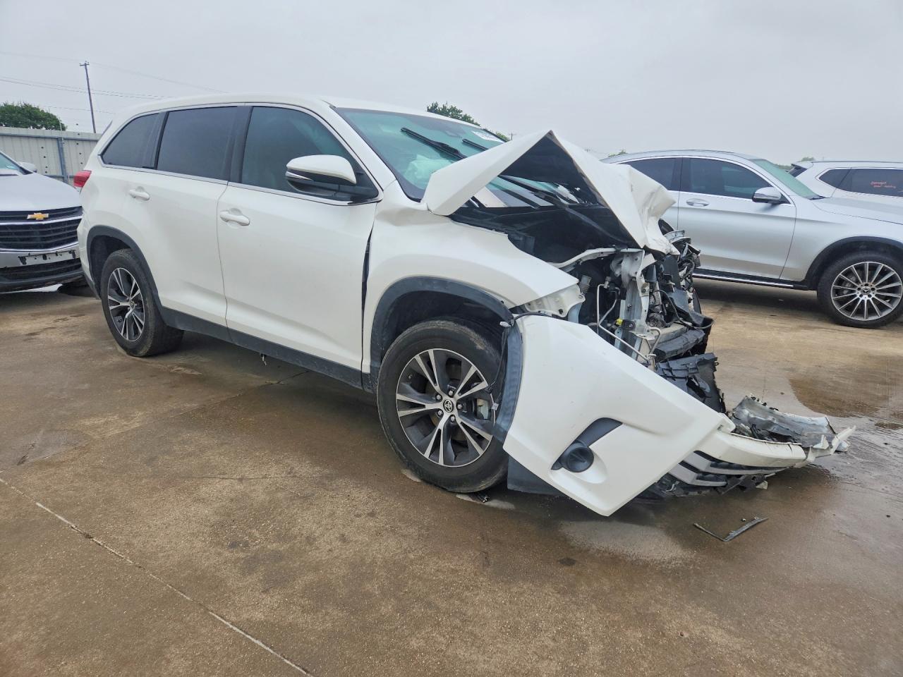 Toyota Highlander Le