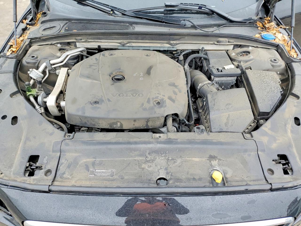 Volvo S90 T5 Momentum