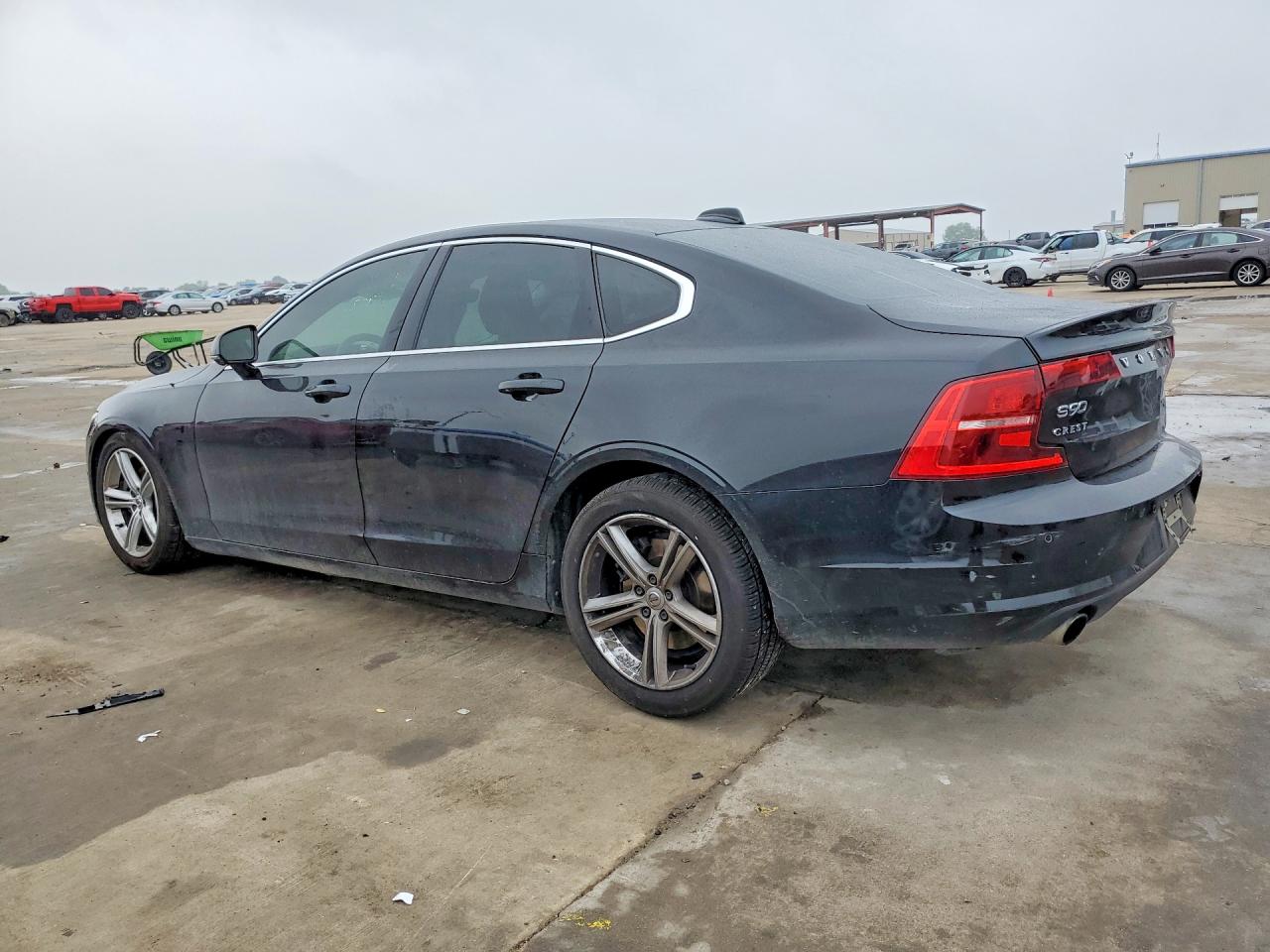 Volvo S90 T5 Momentum