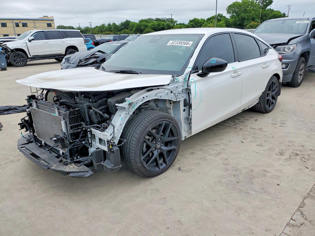 Salvage Honda Civic Image