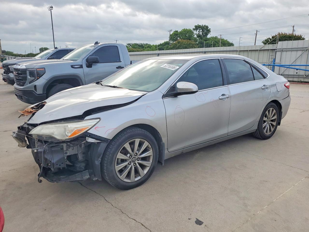 Salvage Toyota Camry Image