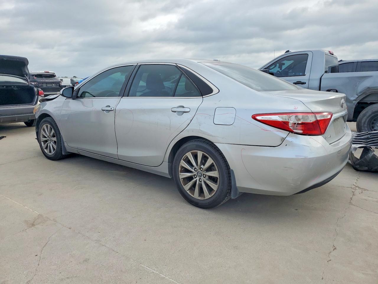 Toyota Camry Xle