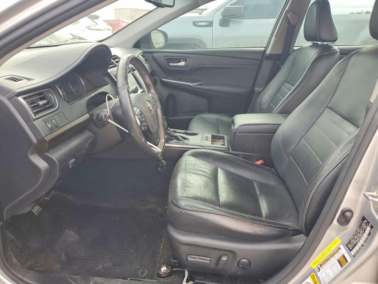 Toyota Camry Xle