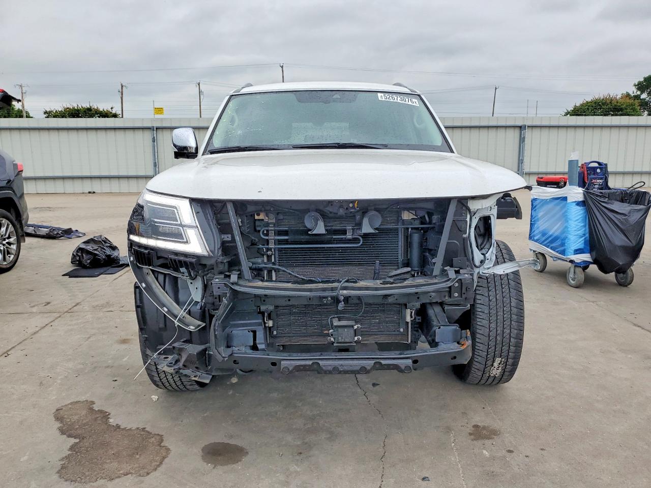 Nissan Armada Platinum