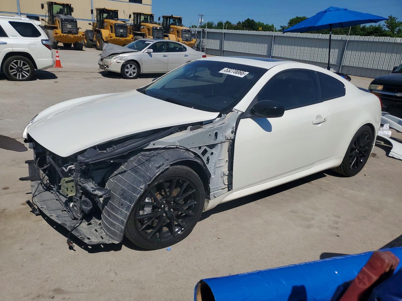 Salvage INFINITI Q60 Image