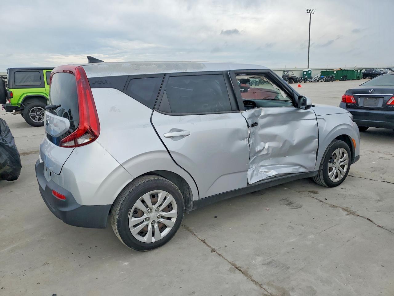 Kia Soul Lx