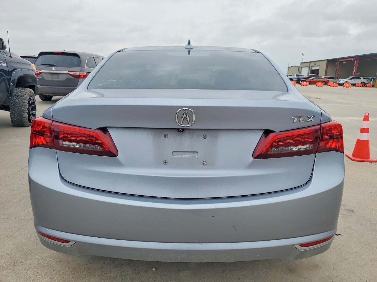 Acura TLX