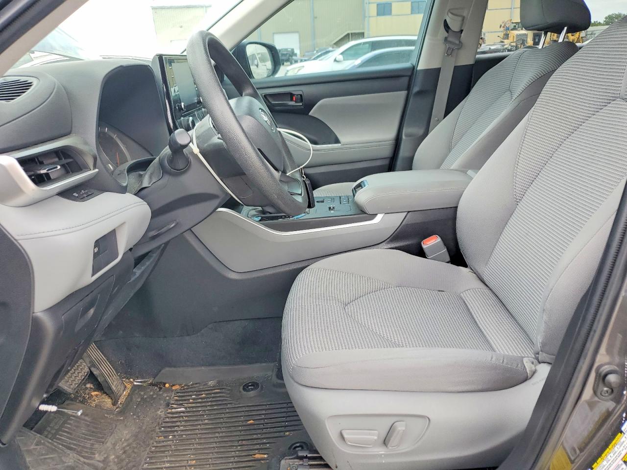 Toyota Highlander L