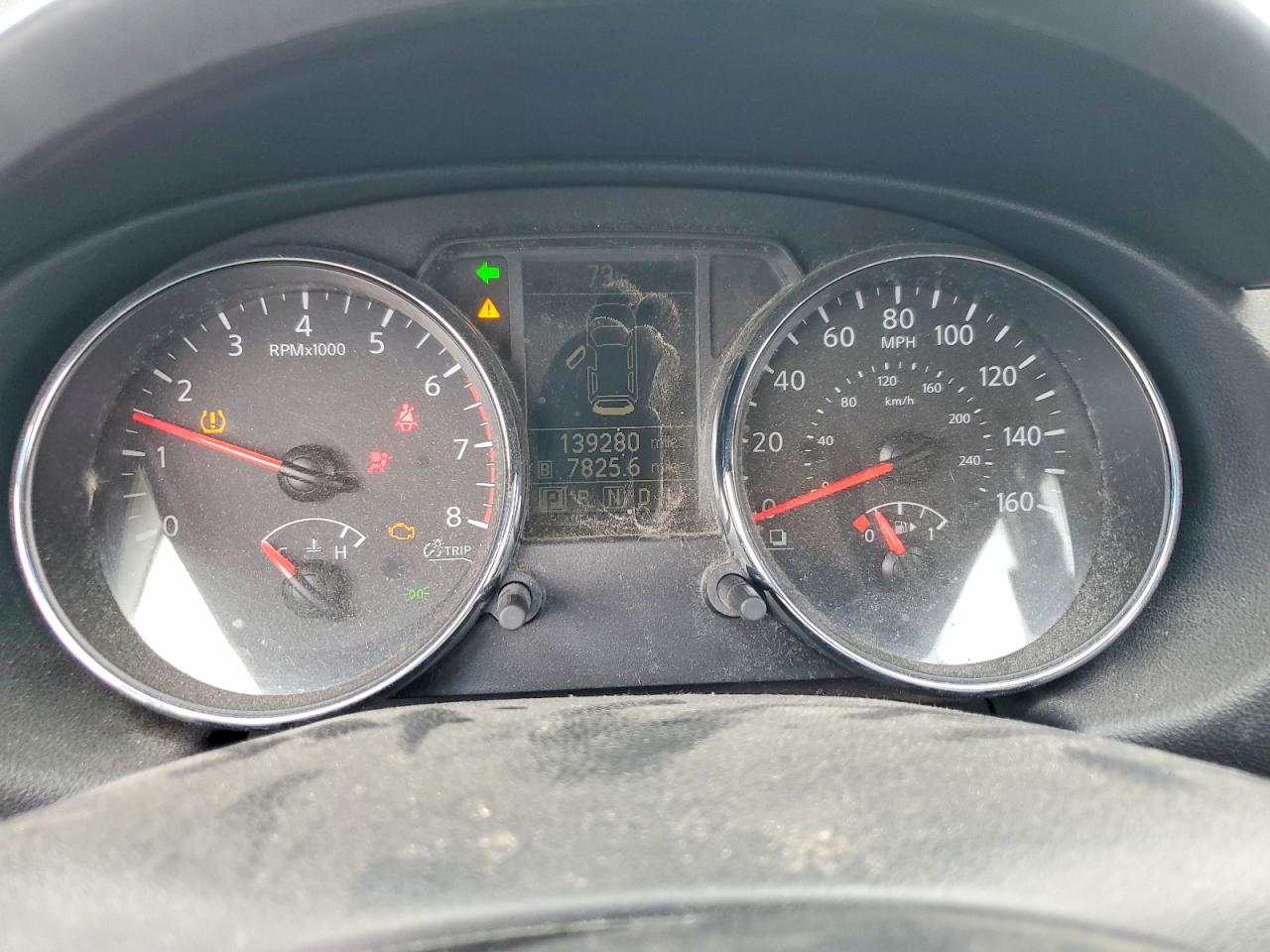 Nissan Rogue S