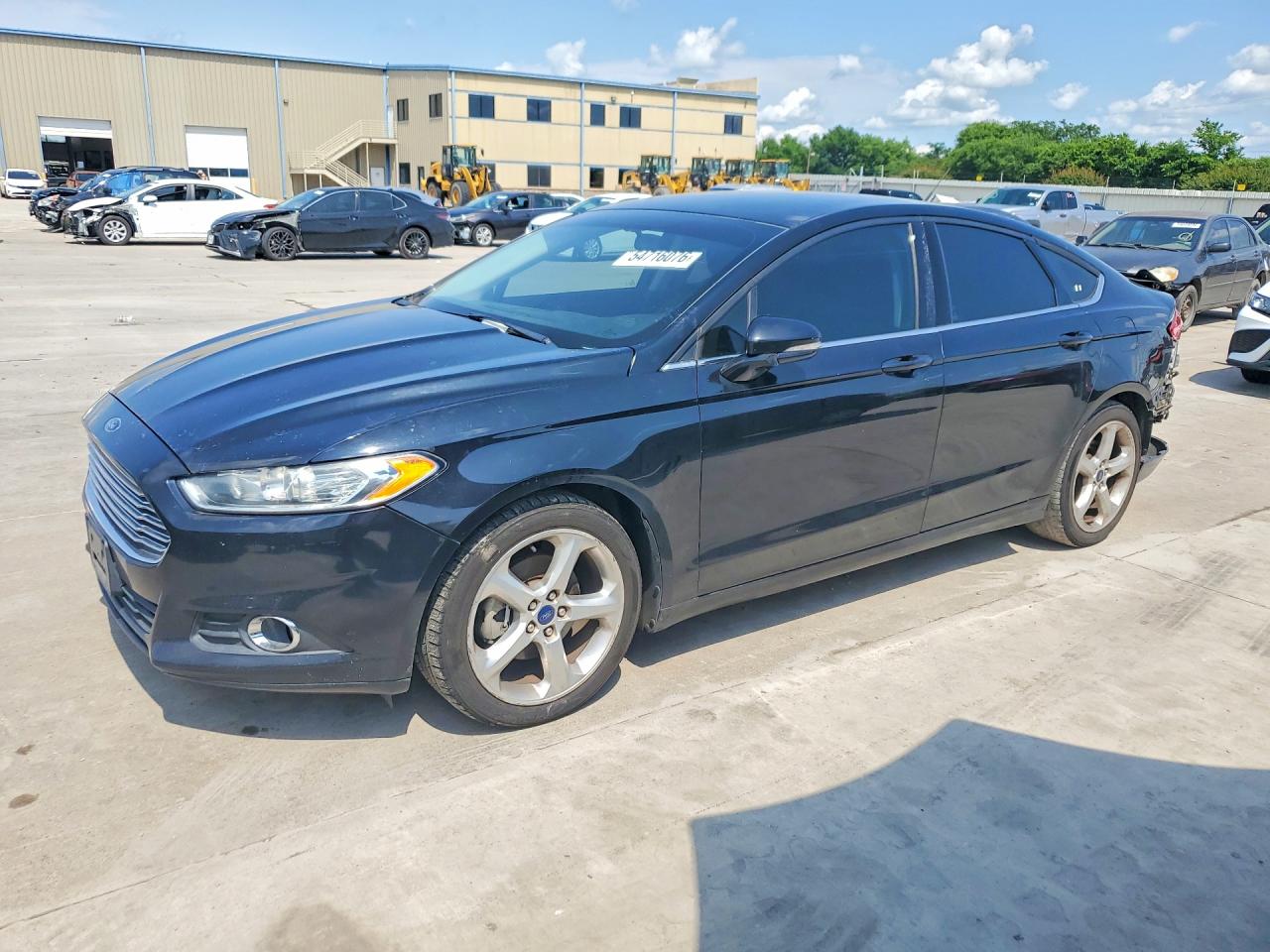 Salvage Ford Fusion Image