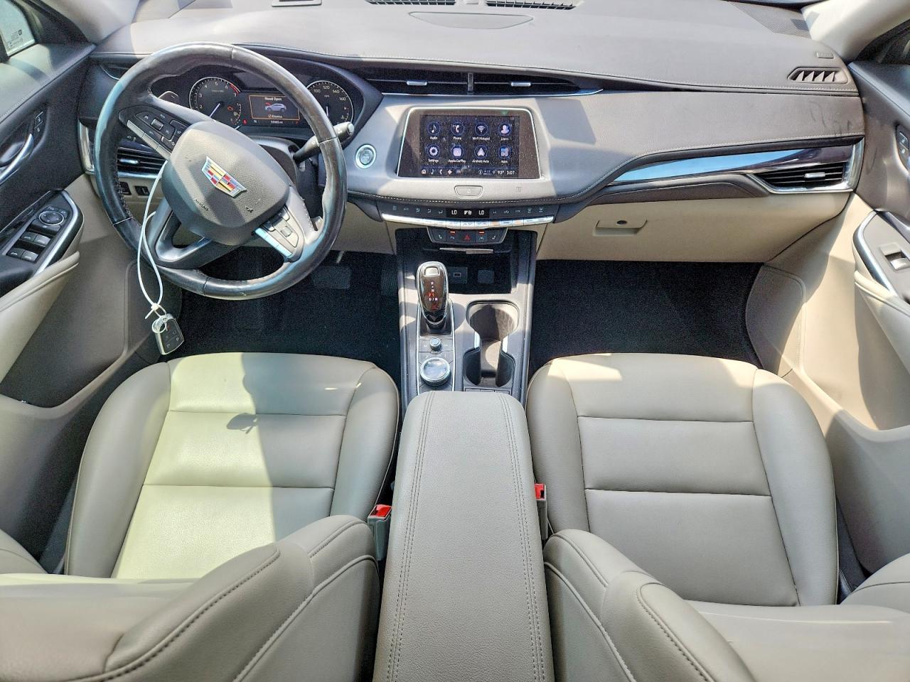 Cadillac XT4 Luxury