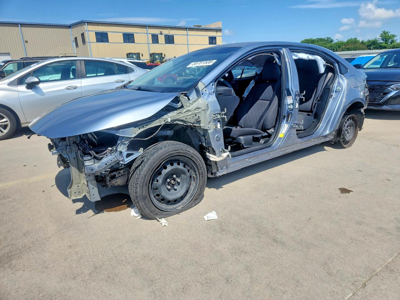 Salvage Toyota Corolla Image