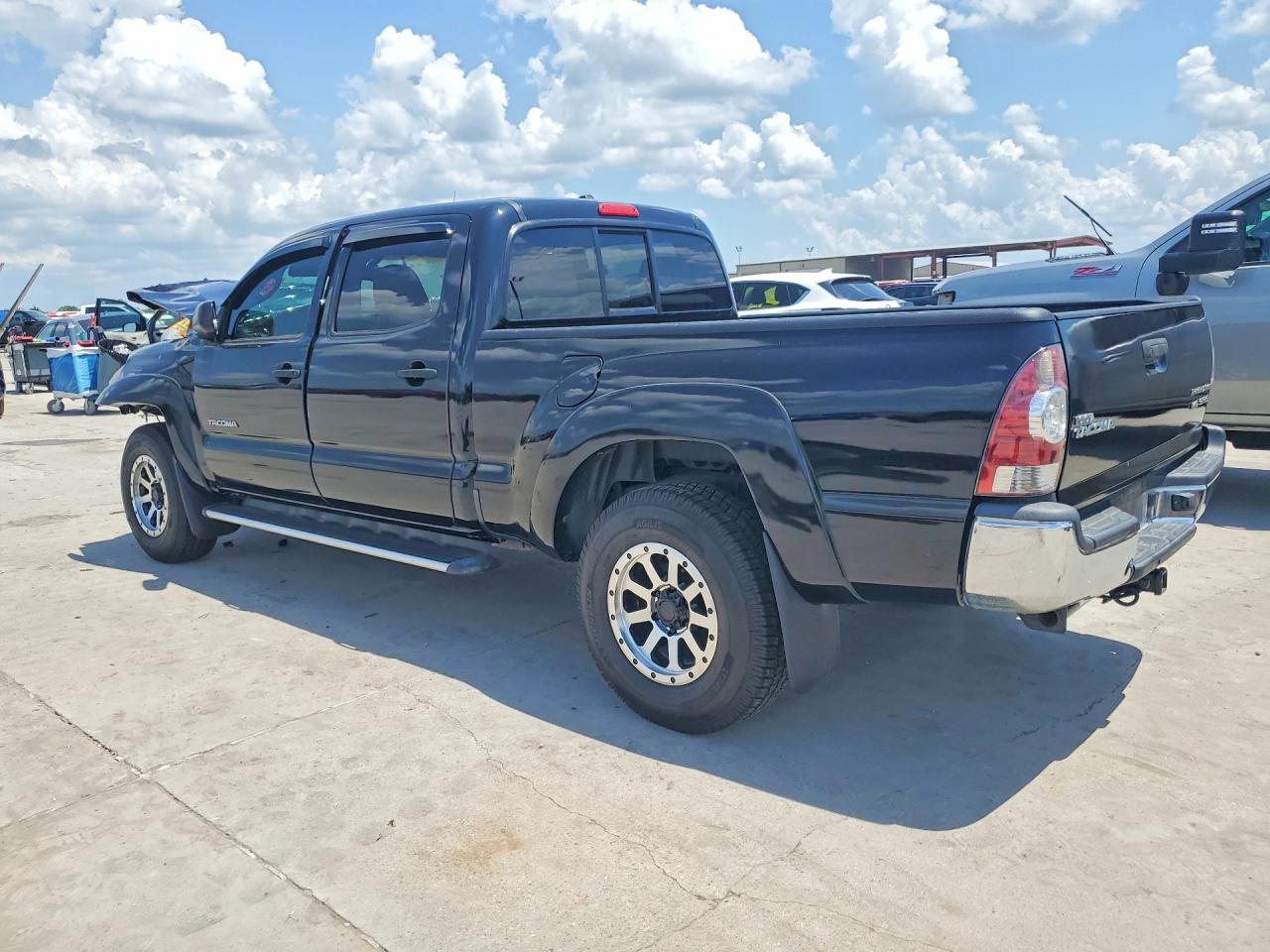 Toyota Tacoma Double Cab Prerunner Long Bed