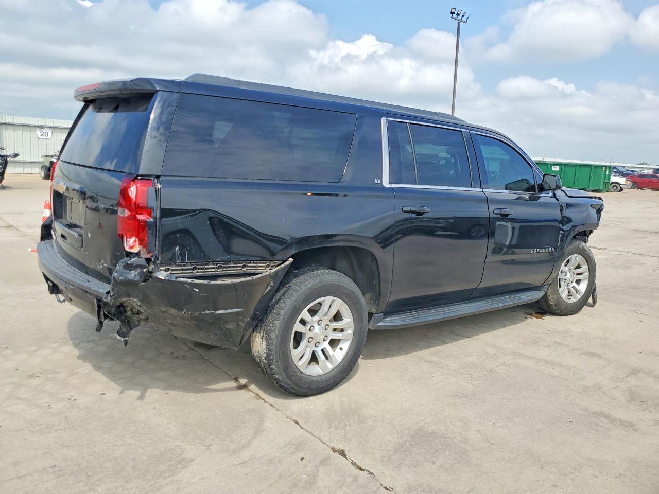 Chevrolet Suburban C1500 Lt