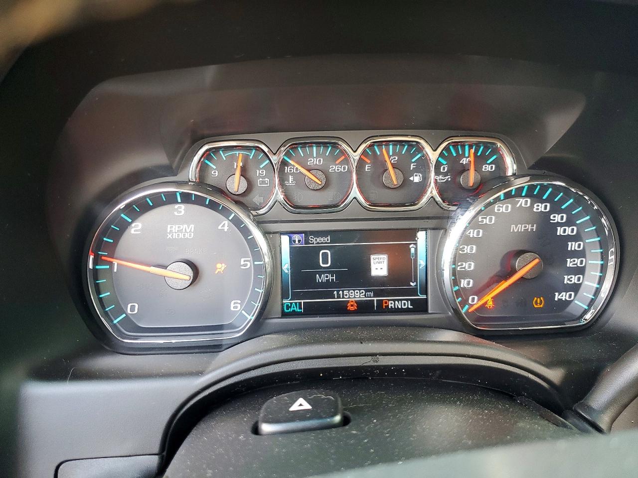 Chevrolet Suburban C1500 Lt
