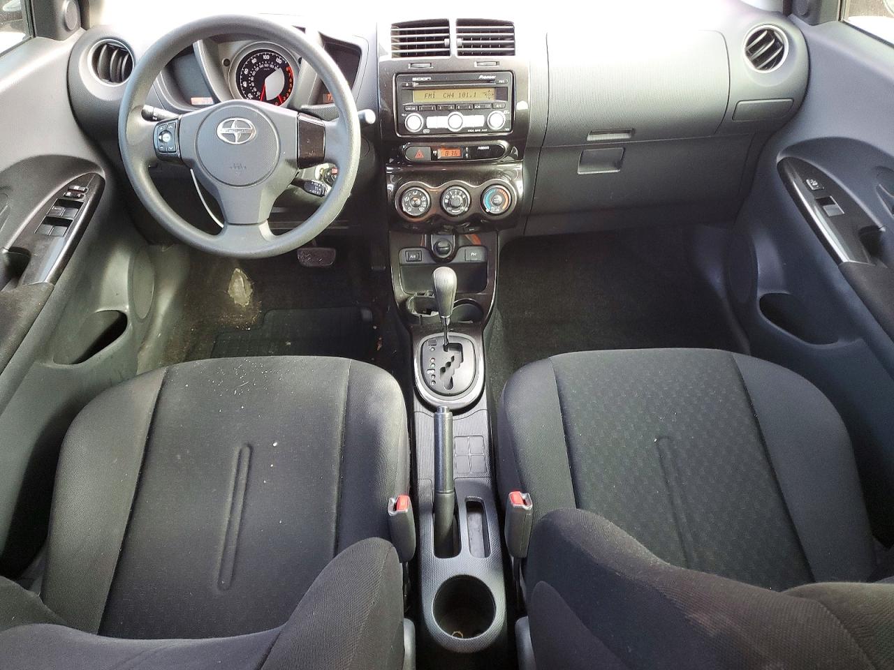 Scion xD Base