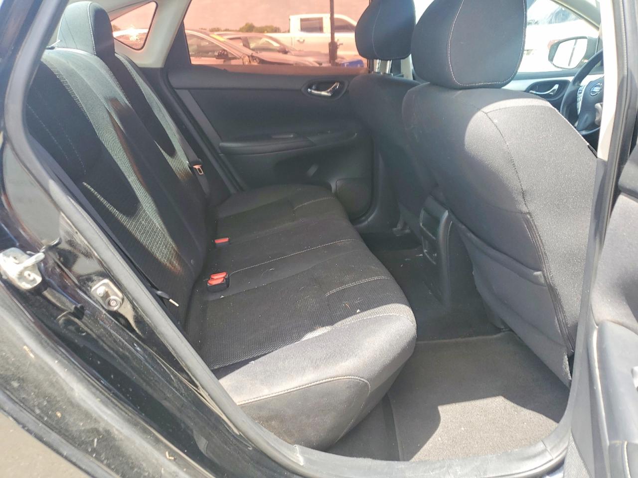 Nissan Sentra S
