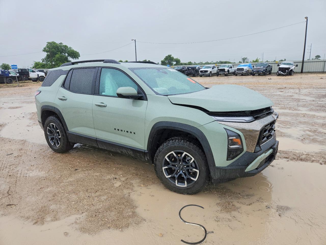 Chevrolet Equinox Activ