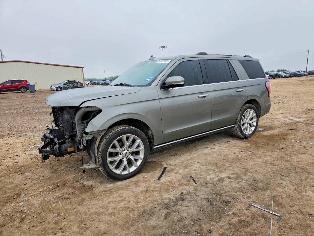 Salvage Ford Expedition Image
