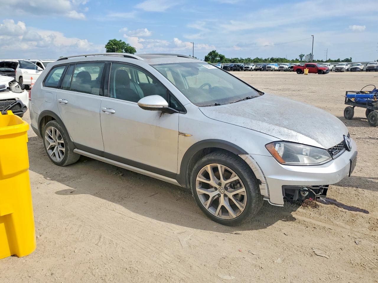 Volkswagen Golf S