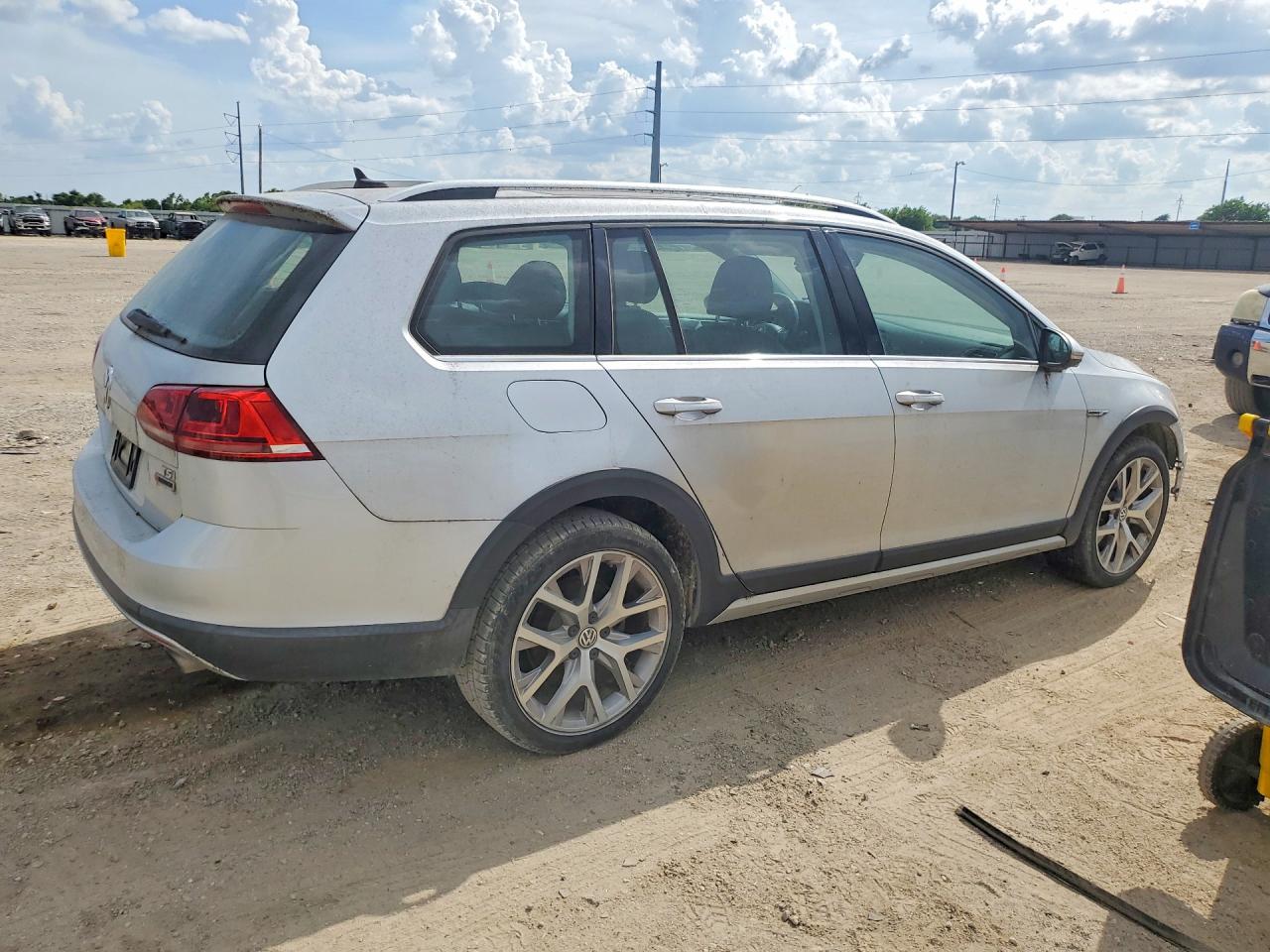 Volkswagen Golf S