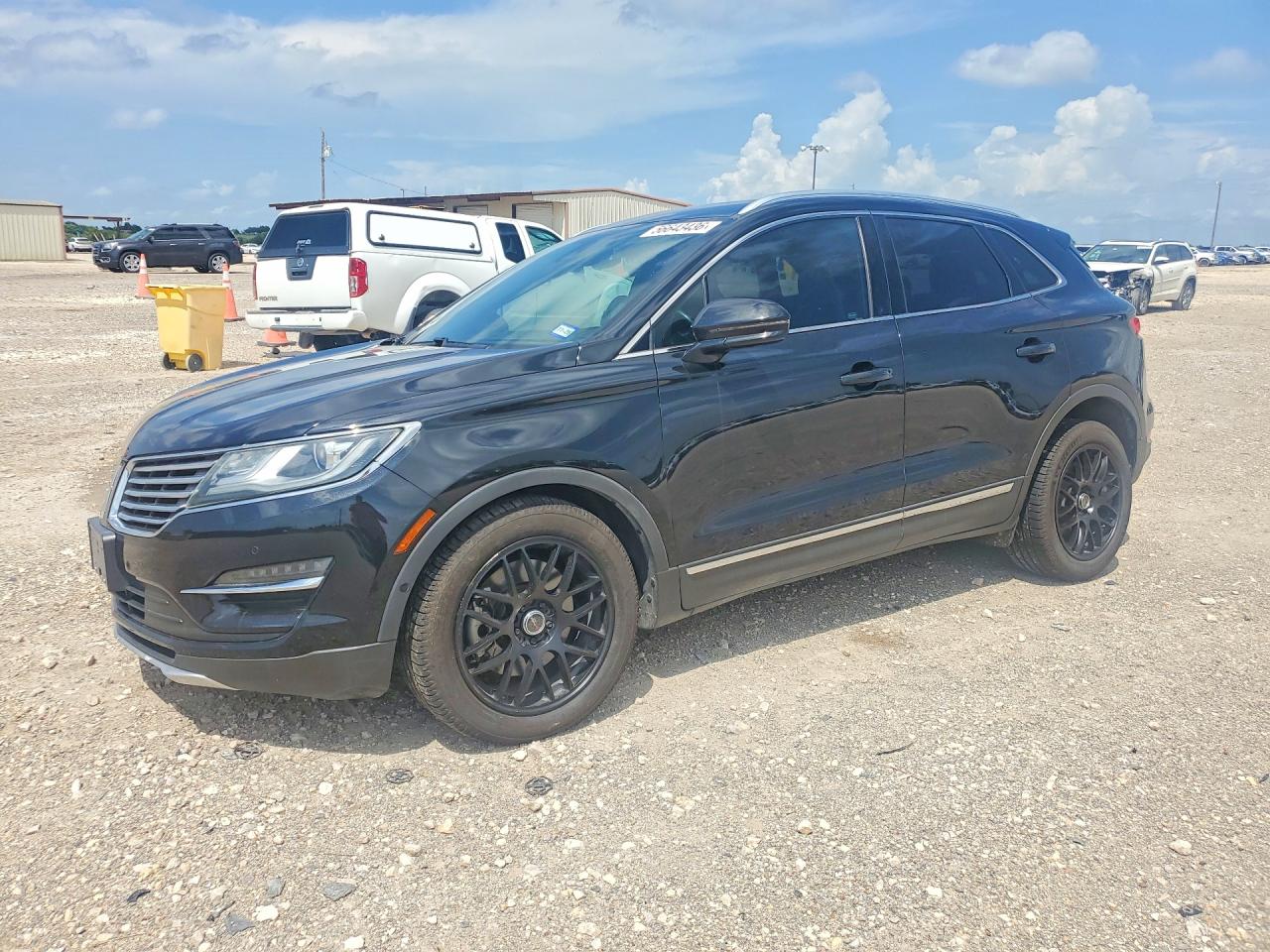 Salvage Lincoln MKZ Image