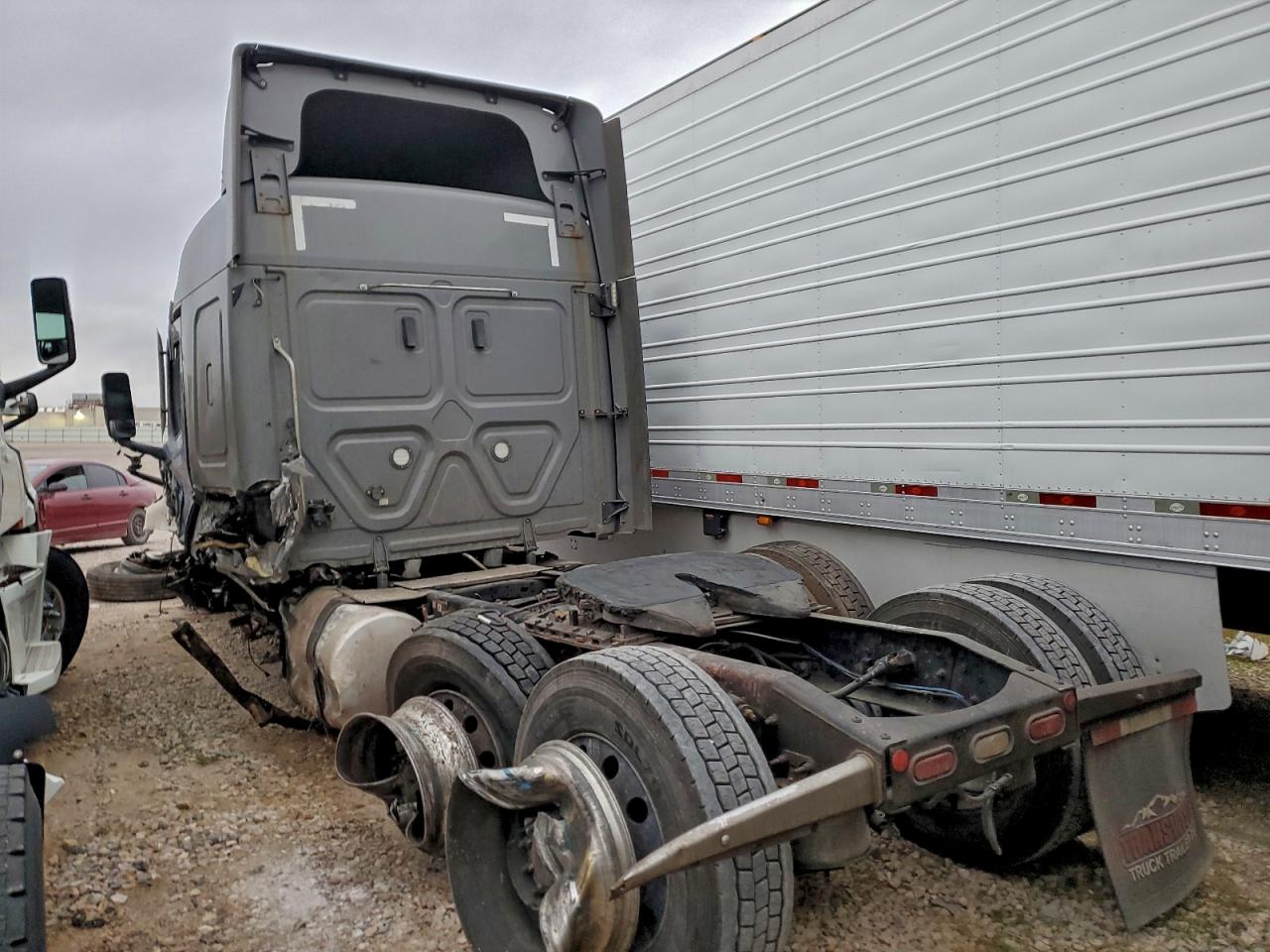 Freightliner Cascadia 126