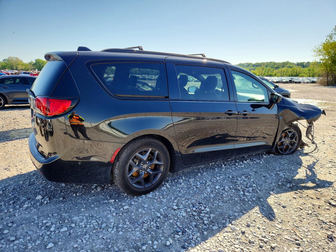 Chrysler Pacifica Touring L Plus