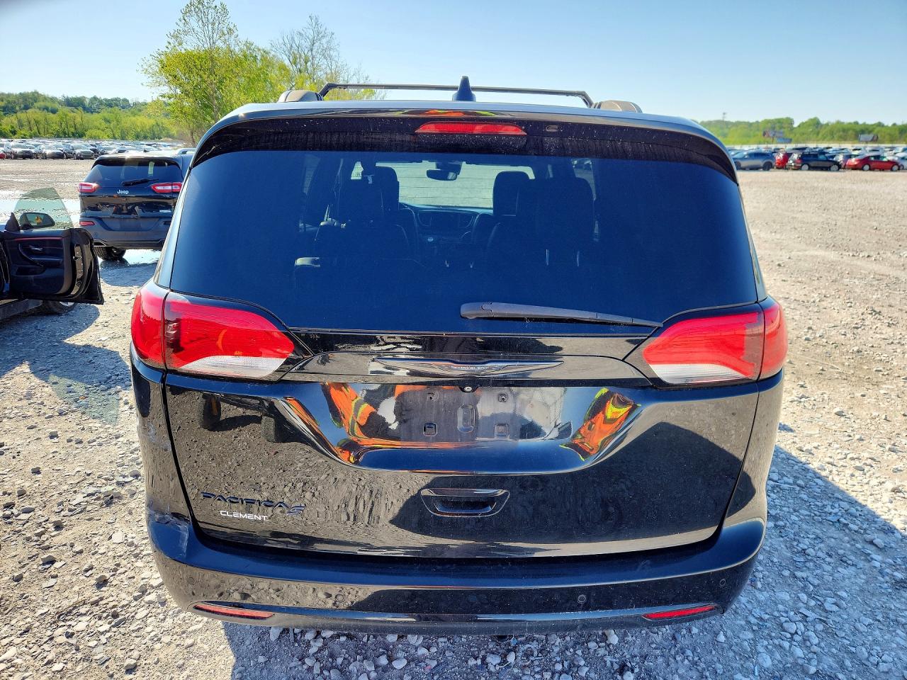 Chrysler Pacifica Touring L Plus