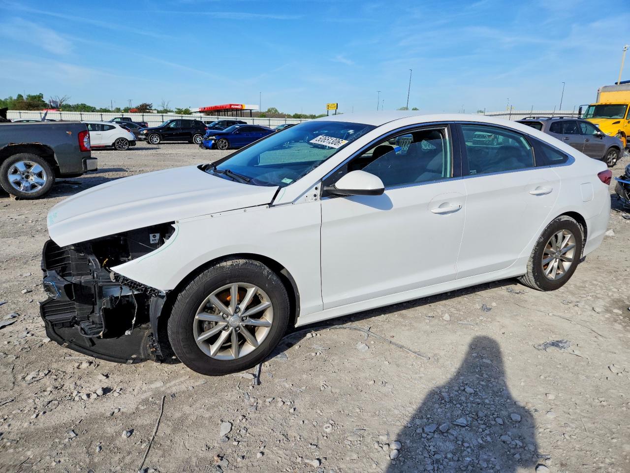 Salvage Hyundai SONATA Image